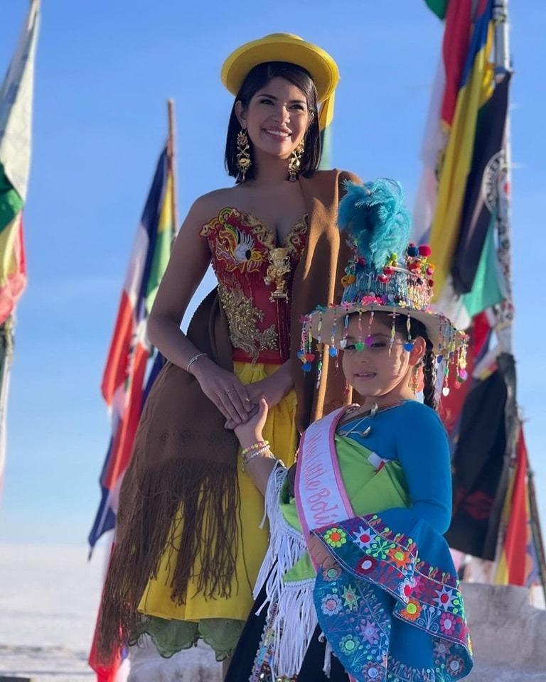 Miss Universo, Sheynnis Palacios con trajes típicos de Bolivia